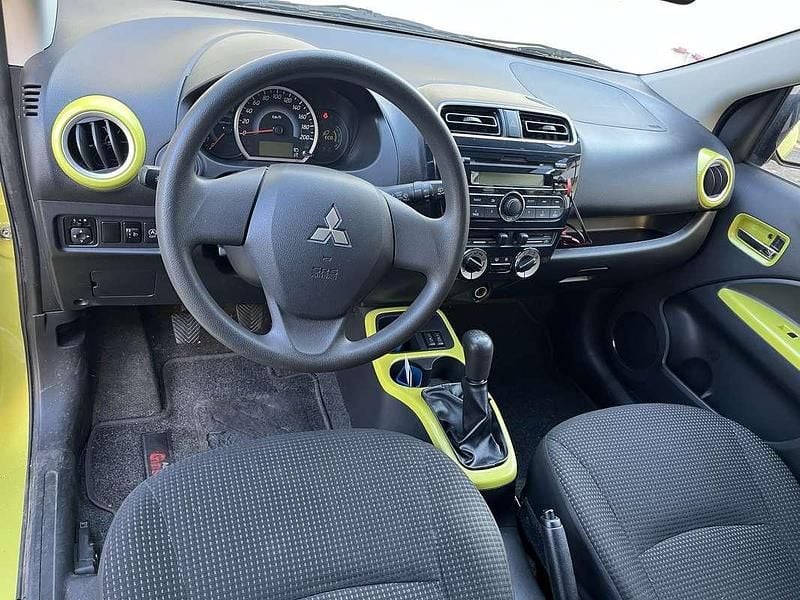 Usata Mitsubishi Space Star Intense 71 CV (52 kW) 2013 Monovolume