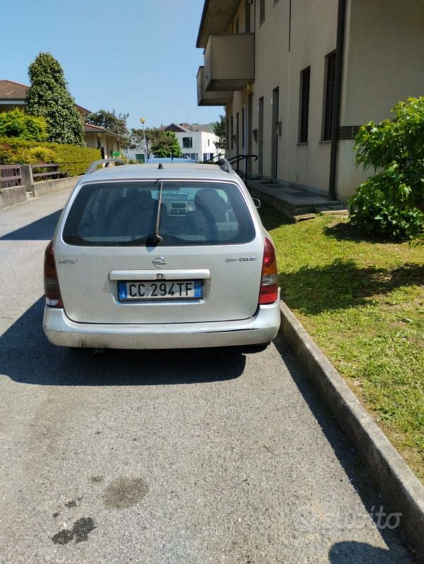 Usata Opel Astra 75 CV (55 kW) 2003 Grigio Berlina