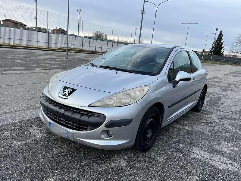 Usata Peugeot 207 73 CV (53 kW) 2007 Berlina