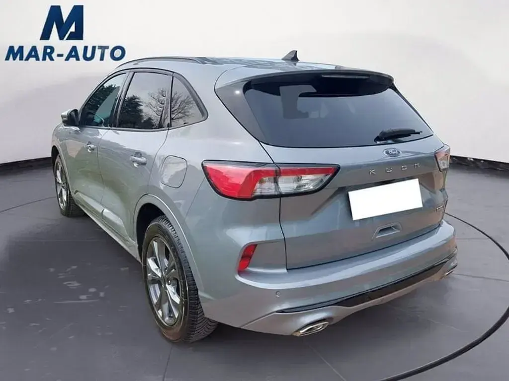 Usata Ford Kuga ST-Line 225 CV (165 kW) 2023 Argento SUV