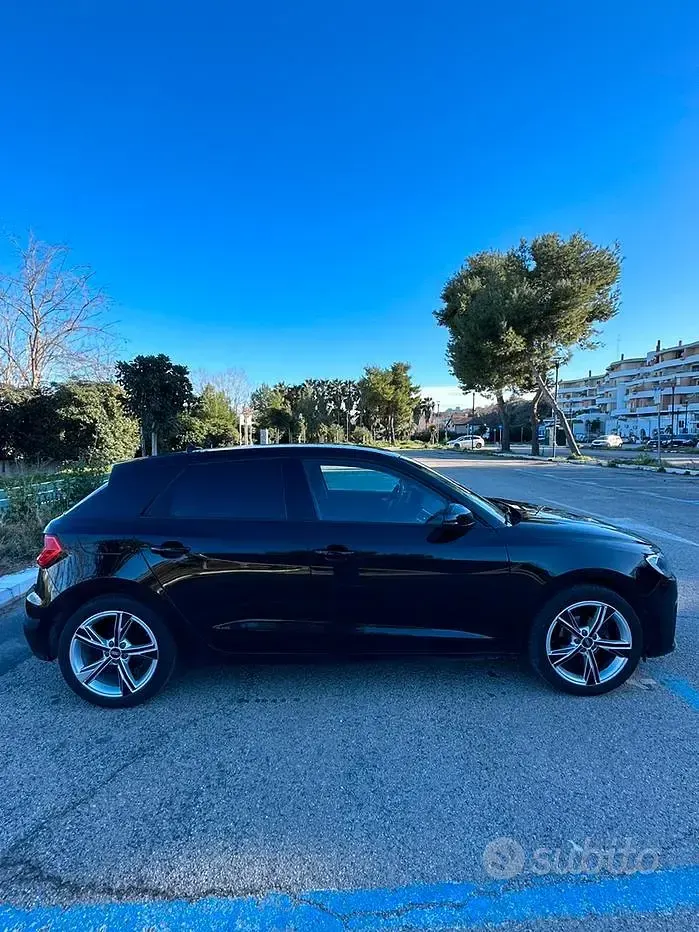 Usata Audi A1 Admired 140 CV (102 kW) 2020 Nero SUV
