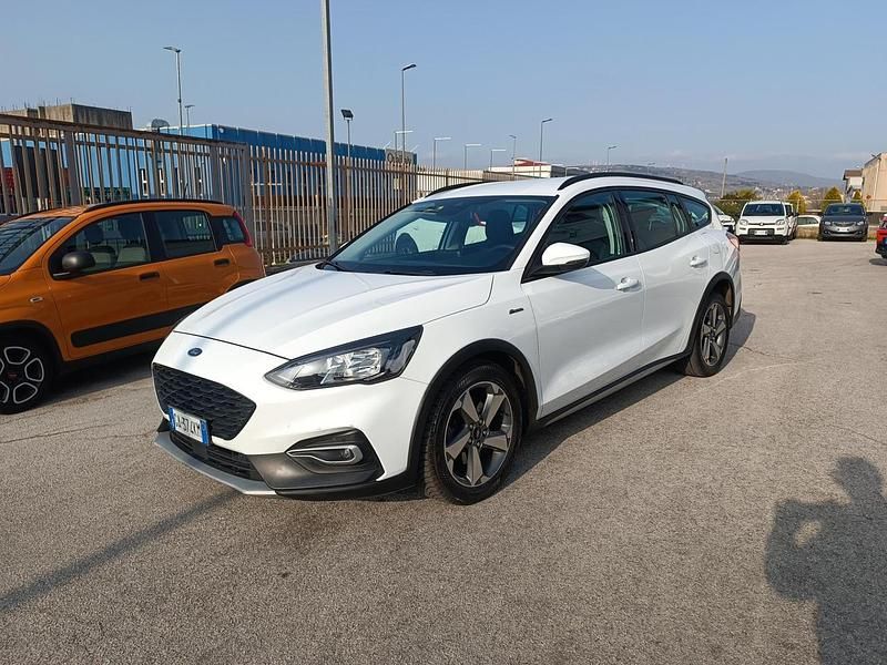 Usata Ford Focus Active 120 CV (88 kW) 2020 Station wagon
