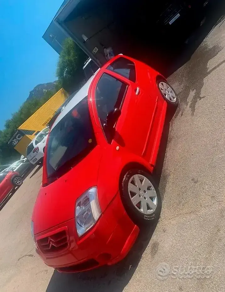 Usata Citroën C2 125 CV (91 kW) 2004 Rosso Utilitaria