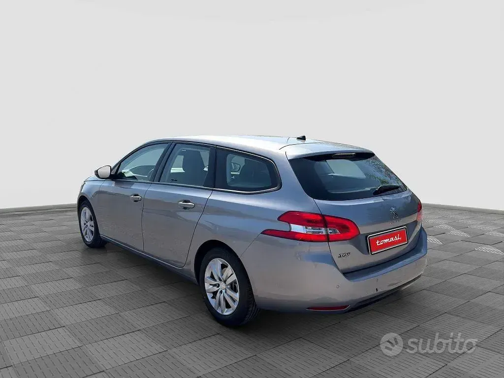 Usata Peugeot 308 Allure 131 CV (96 kW) 2019 Grigio artense Station wagon