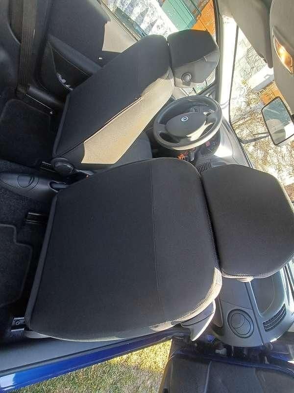 Usata Fiat Punto Classica 69 CV (50 kW) 2007 Blu Utilitaria