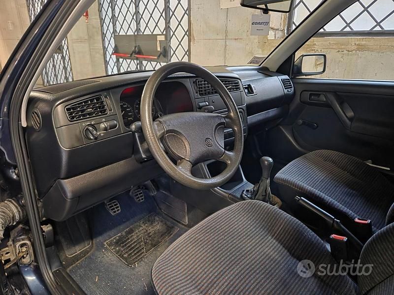 Usata VW Golf III 1992 Blu Utilitaria