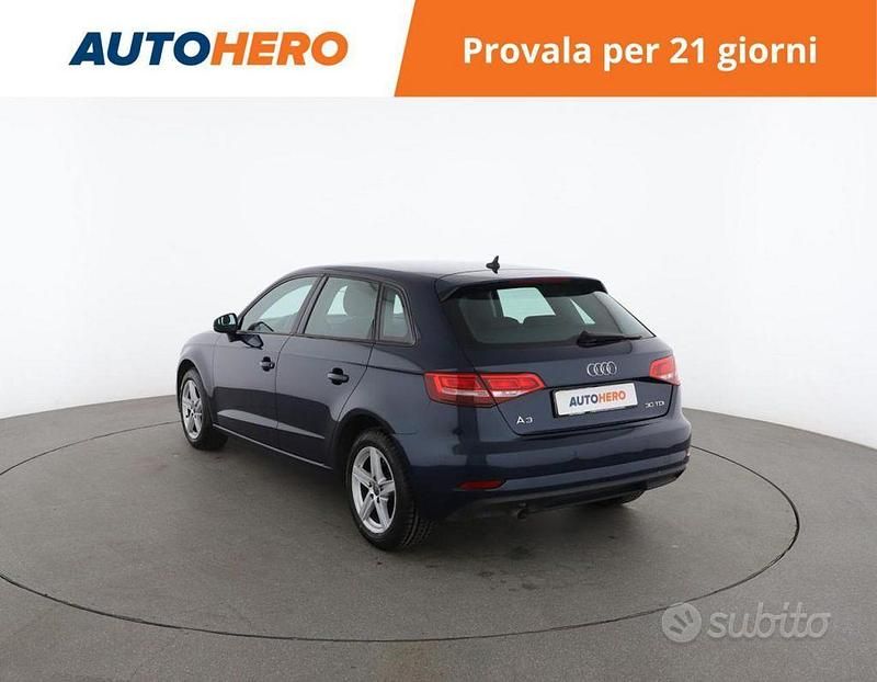 Usata Audi A3 116 CV (85 kW) 2018 Blu Berlina