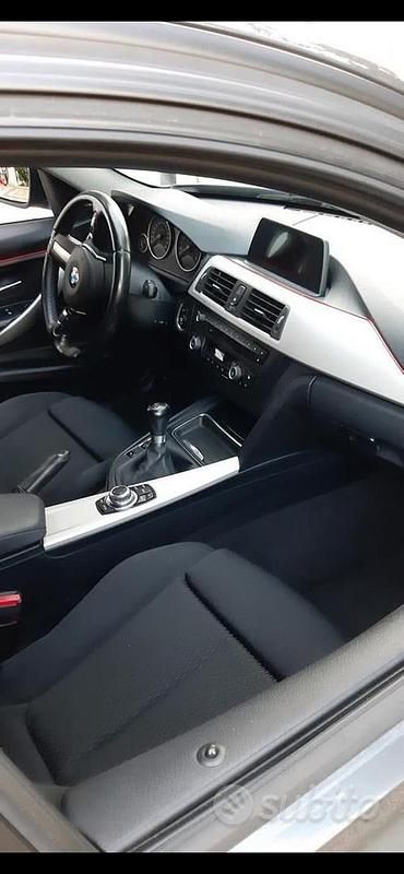 Usata BMW 320 2013 Grigio Station wagon