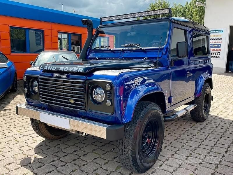 Usata Land Rover Defender S 122 CV (89 kW) 2003 Blu Station wagon