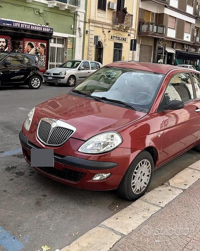 Usata Lancia Ypsilon 2006 Rosso Utilitaria