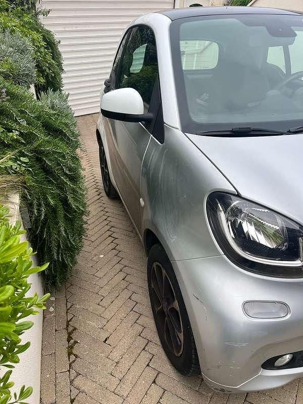 Usata Smart ForTwo Coupé 71 CV (52 kW) 2017 Argento Coupé