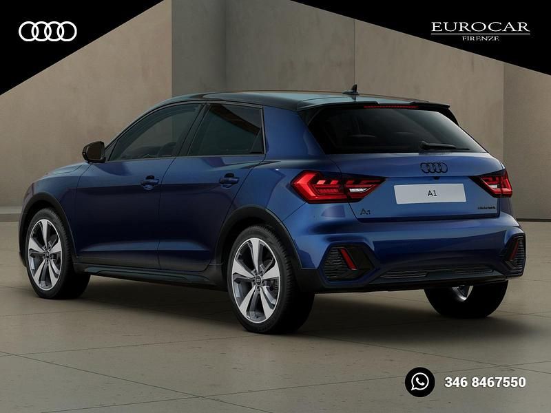 Nuova Audi A1 Design 116 CV (85 kW) 2025 Blu navarra metallizzato nero mito metal Berlina
