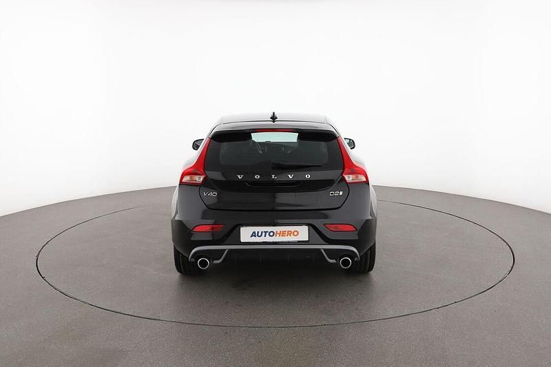 Usata Volvo V40 R-Design 120 CV (88 kW) 2017 Nero
