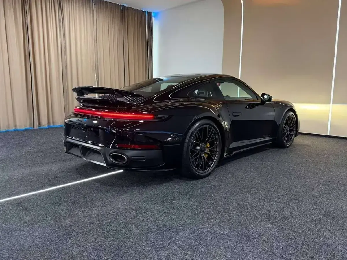 Nuova Porsche 911 Turbo S 711 CV (522 kW) 2026 Nero Coupé