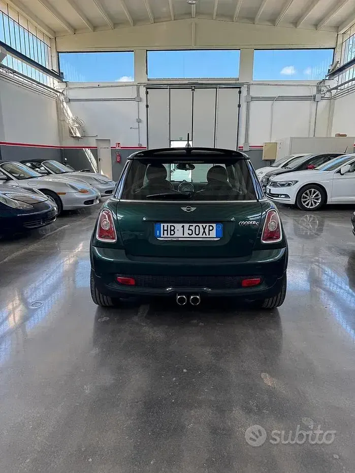 Usata Mini Cooper S 175 CV (128 kW) 2010 Verde Utilitaria