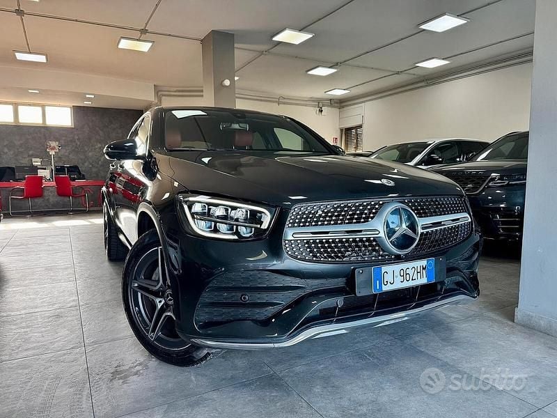 Grigio Usata 2022 Mercedes GLC220 Premium Plus Coupé | 39.990 € (Super prezzo) - Immagine 1/4