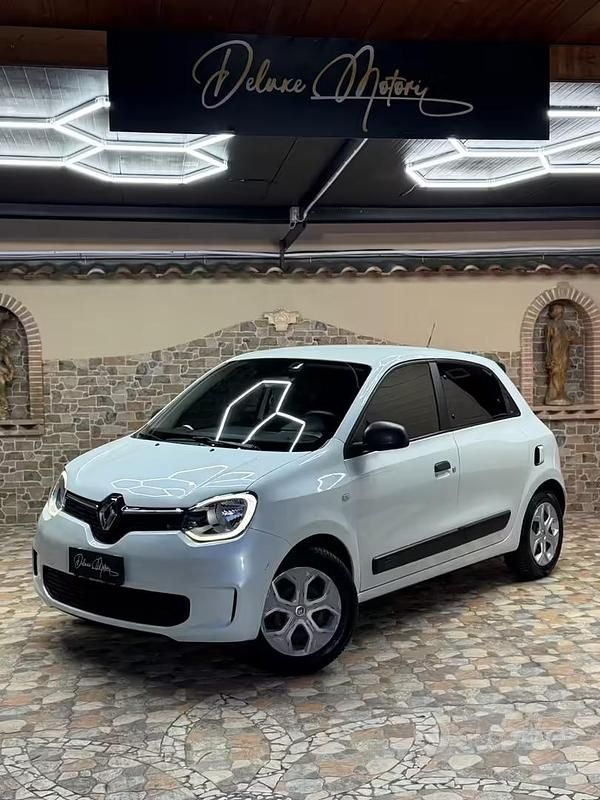 Usata Renault Twingo Intens 65 CV (47 kW) 2021 Bianco Utilitaria
