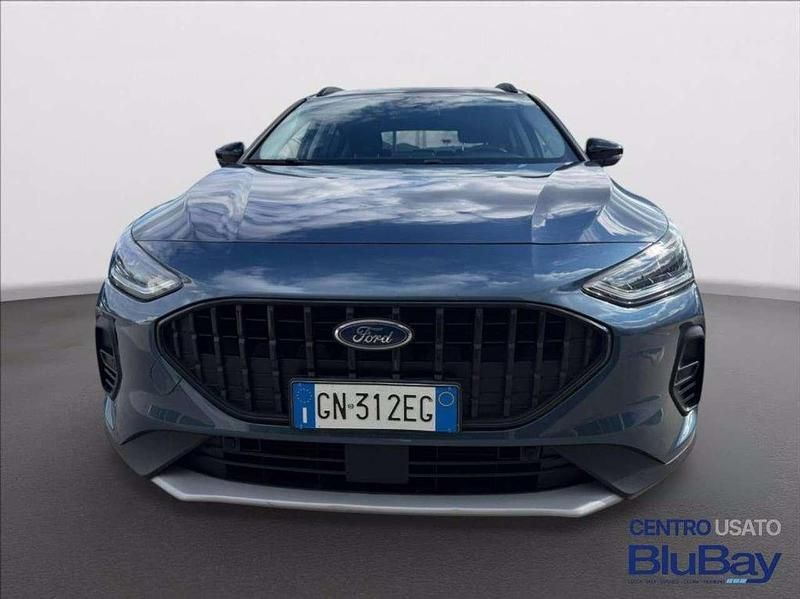 Usata Ford Focus Active 125 CV (91 kW) 2023 Chrome blue SUV
