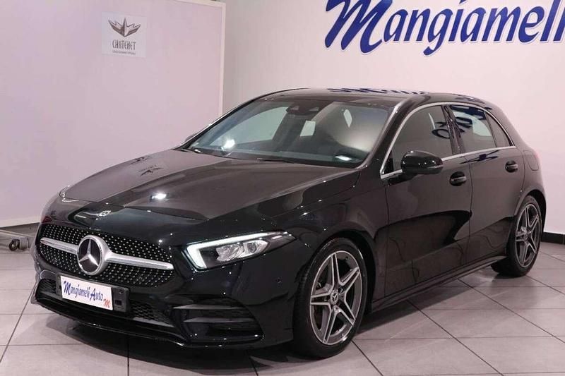 Usata Mercedes A180 Premium 116 CV (85 kW) 2018 Nero Berlina