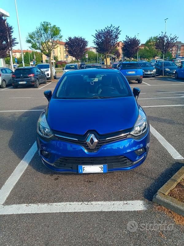Usata Renault Clio IV 75 CV (55 kW) 2018 Blu Berlina