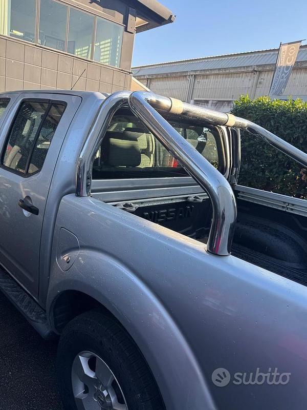 Usata Nissan Navara 231 CV (169 kW) 2013 Grigio Pick-up