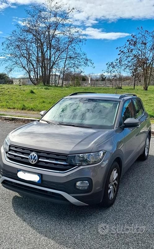 Usata VW T-Cross Style 95 CV (69 kW) 2019 Grigio SUV