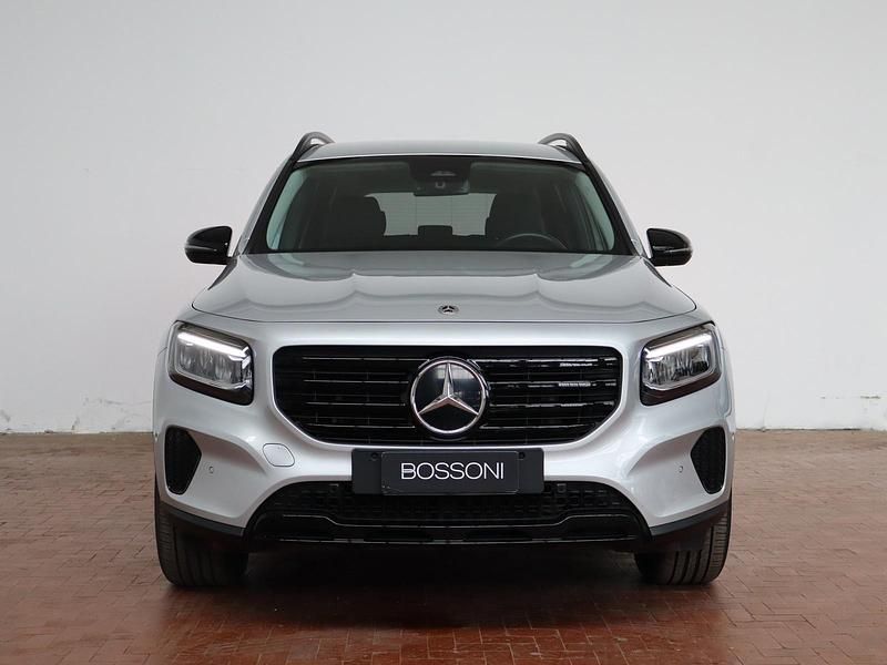 Usata Mercedes GLB200 Advanced Plus 150 CV (110 kW) 2024 Argento SUV