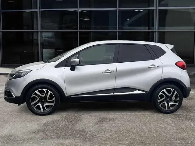 Usata Renault Captur 90 CV (66 kW) 2013 Argento(met.) SUV
