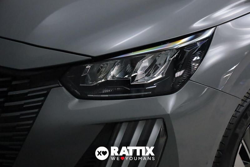 Usata Peugeot 208 Allure 110 CV (80 kW) 2025 Grigio selenium Utilitaria
