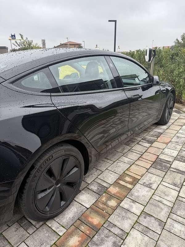 Usata Tesla Model 3 Standard Range 88 kW (120 CV) 2023 Berlina