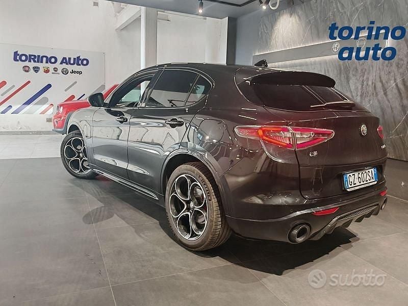 Usata Alfa Romeo Stelvio Veloce 210 CV (154 kW) 2025 Nero SUV