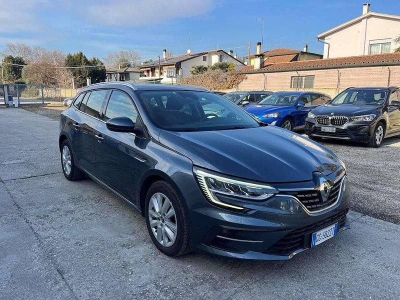 Grigio titanio Usata 2021 Renault Mégane IV Business Station wagon | 9800 € (Ottimo prezzo) - Immagine 1/4