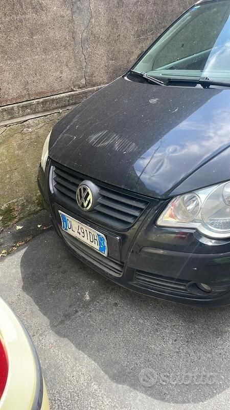 Usata 2007 VW Polo Due volumi | 2000 € - Immagine 1/2