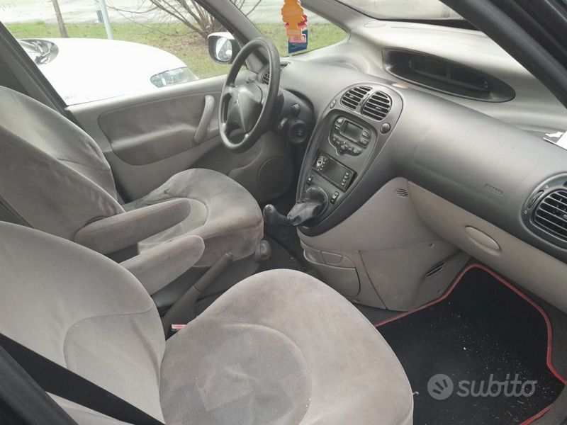 Usata Citroën Xsara 109 CV (80 kW) 2003 Utilitaria