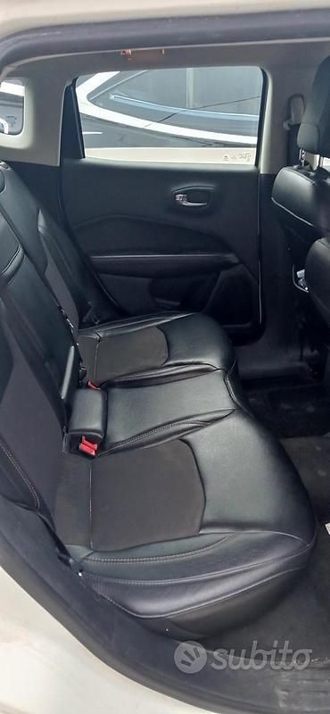 Usata Jeep Compass 120 CV (88 kW) 2018 Bianco SUV