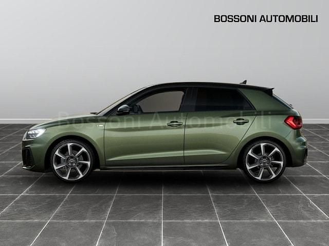 Nuova Audi A1 Ambiente 116 CV (85 kW) 2025 Verde district metallizzato Utilitaria