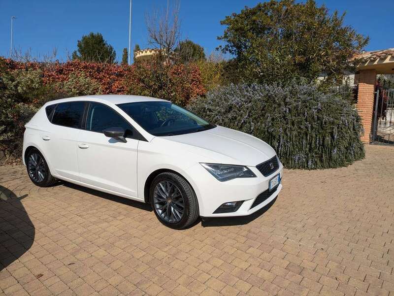 Usata Seat Leon CONNECT 110 CV (80 kW) 2016 Bianco Berlina