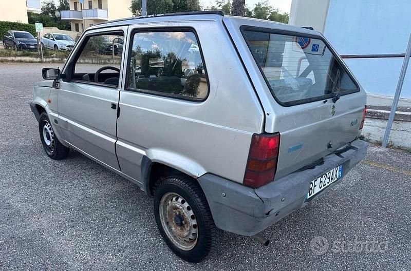 Usata Fiat Panda 39 CV (28 kW) 1999 Grigio Berlina