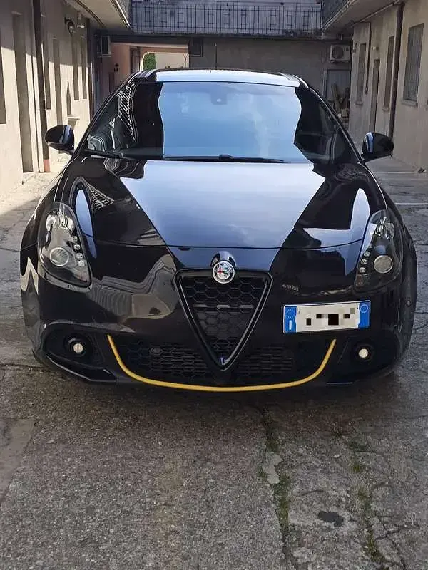 Usata Alfa Romeo Giulietta Veloce 170 CV (125 kW) 2019 Utilitaria
