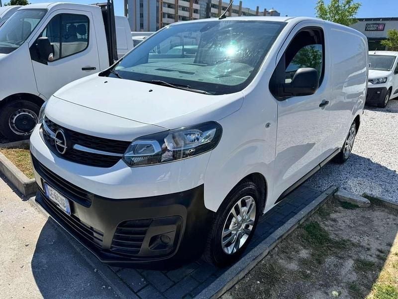 Usata Opel Vivaro-e Combi S 102 CV (75 kW) 2021 Bianco Monovolume