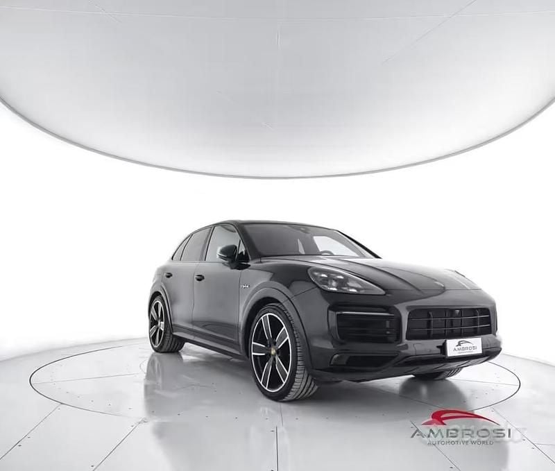 Usata Porsche Cayenne 340 CV (250 kW) 2019 Nero SUV