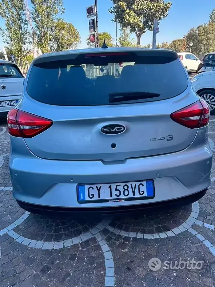 Usata EVO Evo 3 113 CV (83 kW) 2025 Grigio SUV