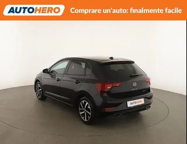 Usata VW Polo Life 95 CV (69 kW) 2023 Nero Utilitaria