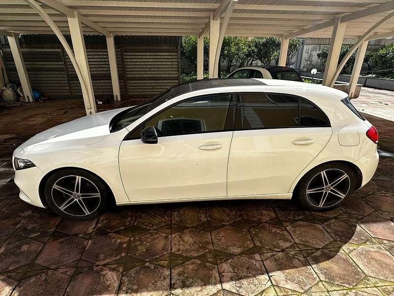 Usata Mercedes A180 116 CV (85 kW) 2018 Bianco Berlina