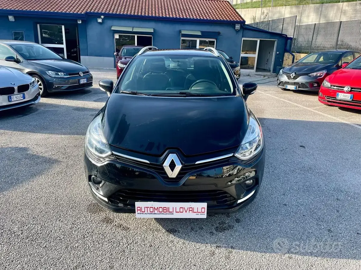 Usata Renault Clio 90 CV (66 kW) 2018 Nero Station wagon