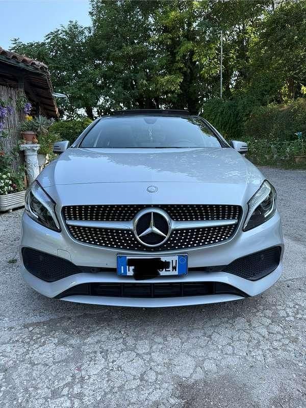 Usata 2016 Mercedes A200 Premium Tre volumi | 17.500 € (Buon prezzo) - Immagine 1/4