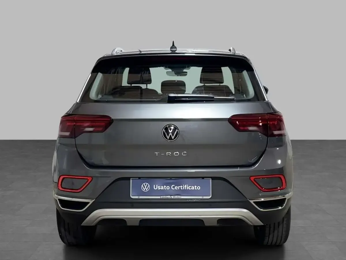 Usata VW T-Roc Style 116 CV (85 kW) 2025 Indium grey metallizzato nero SUV