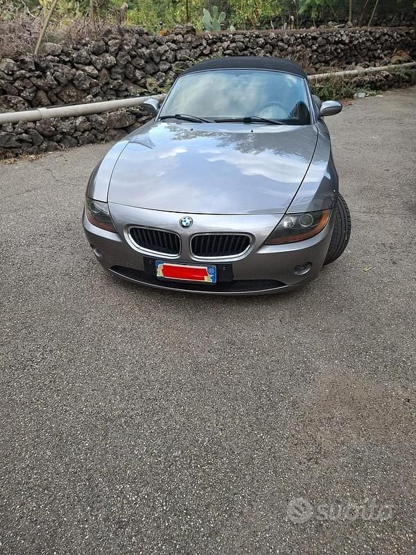 Usata BMW Z4 170 CV (125 kW) 2005 Grigio Cabrio