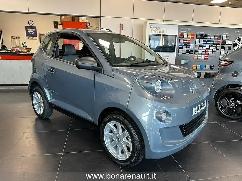 Nuova Aixam City 2026 Grigio Berlina