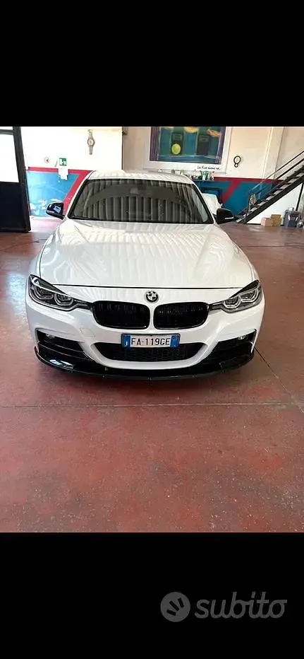 Usata BMW 318 150 CV (110 kW) 2015 Bianco Station wagon